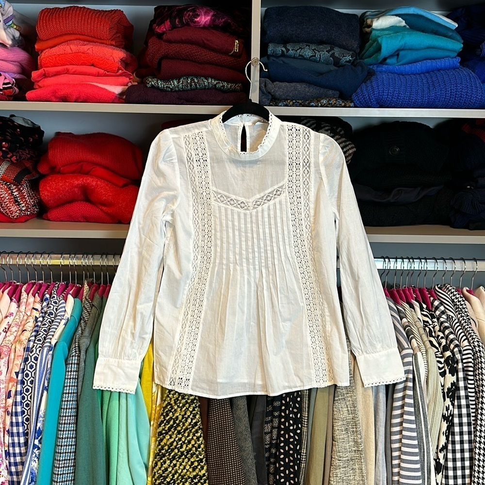 Loft white pleated puff long sleeve eyelet blouse size XS